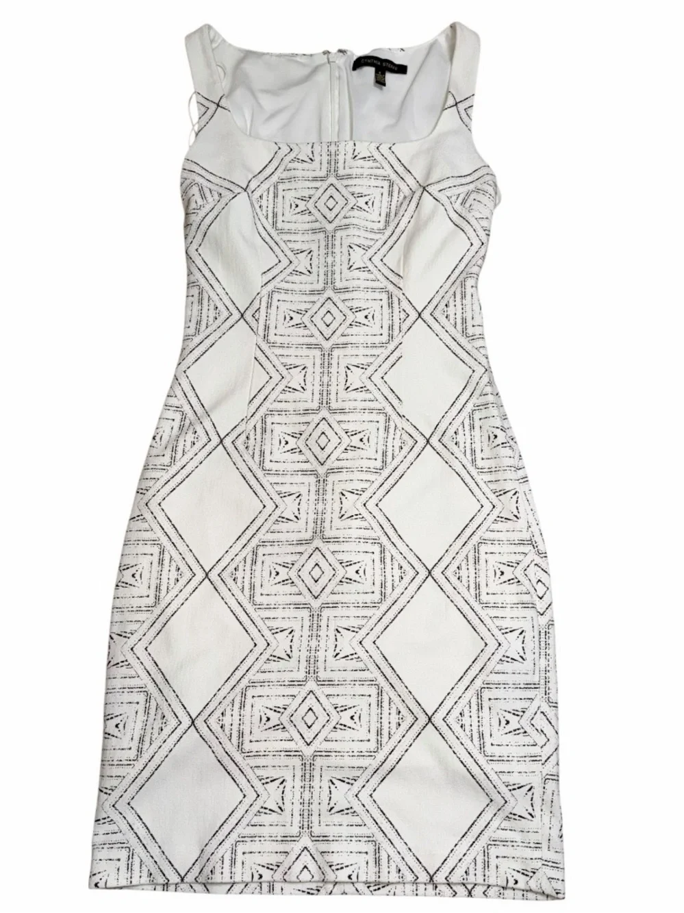 Cynthia Steffe Eloise Lacquer Print Ponte Sheath Dress Ivory Black Size 6
